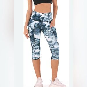 ODODOS Women's High Waisted Yoga Capris with Pockets